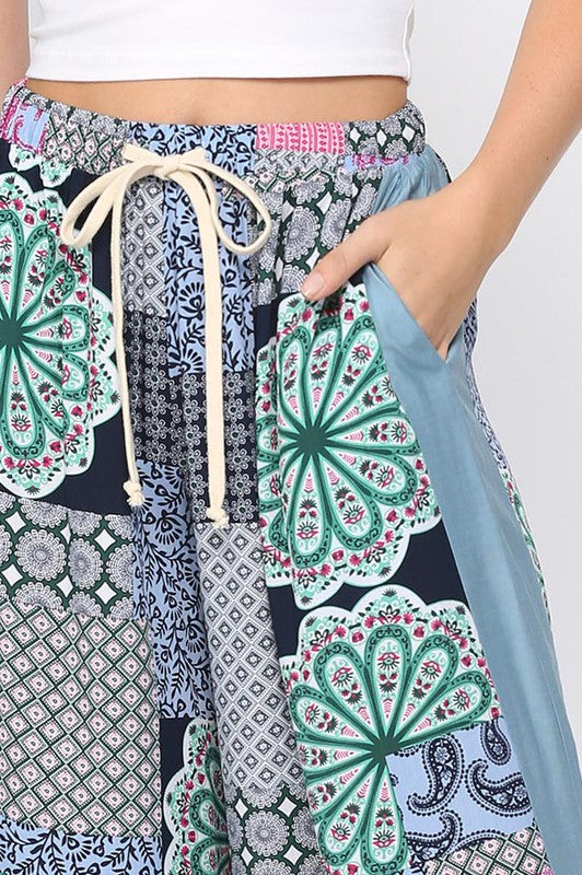 Patterned Art Print and Solid Mixed Side Pocket Pants.