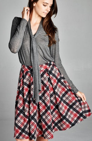 Pleated Plaid skirt