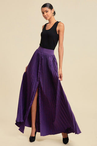 Open Pleated Skirt With Buttons and Pockets